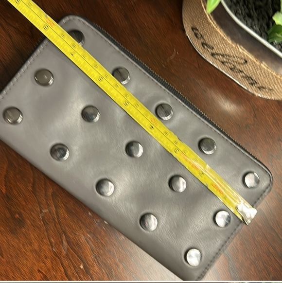 Fossil Studded Wallet - Picture 5 of 14